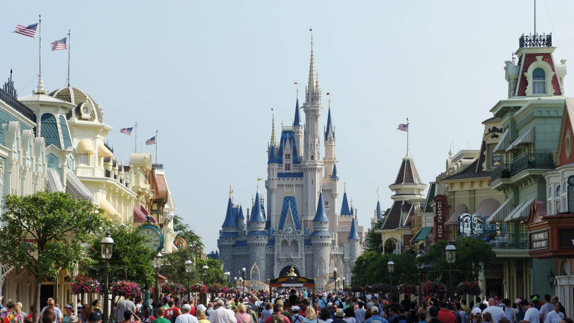 Insider tips for visiting all four Walt Disney World parks in one day