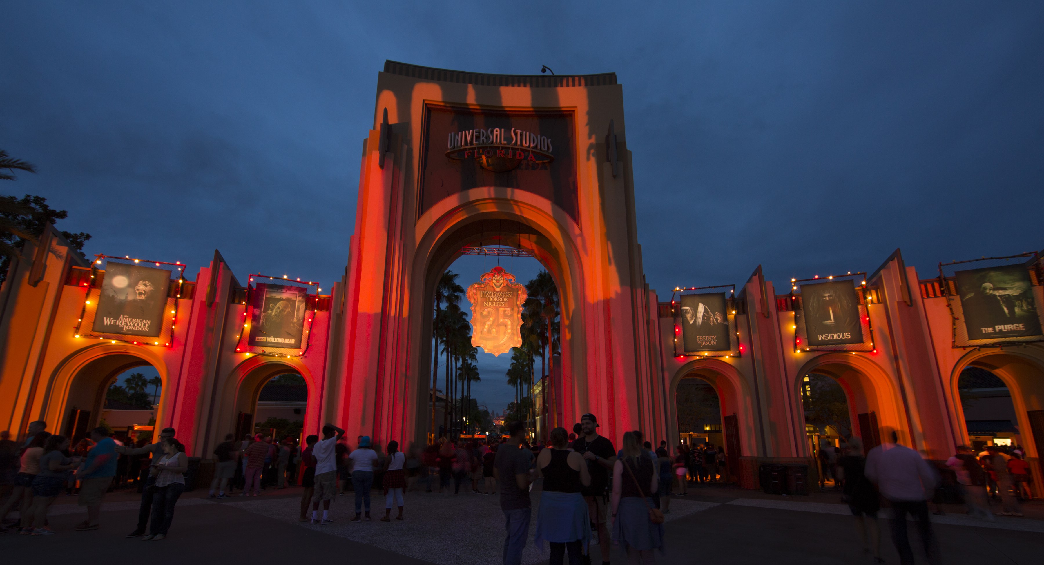 Universal Studios Florida Hhn 2024 Devan Odille