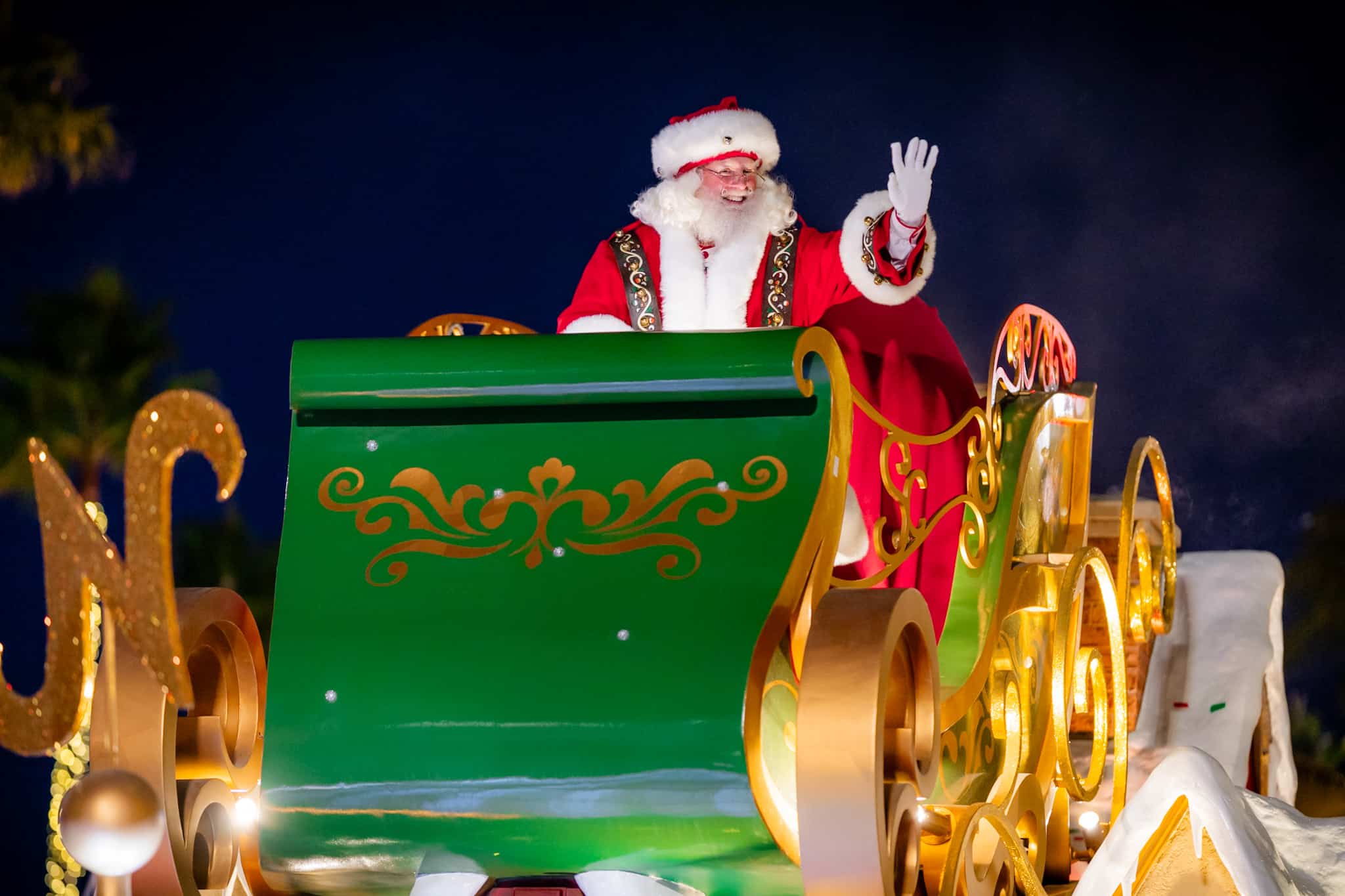 Universal S Holiday Parade Featuring Macy S Visitors Guide Insider