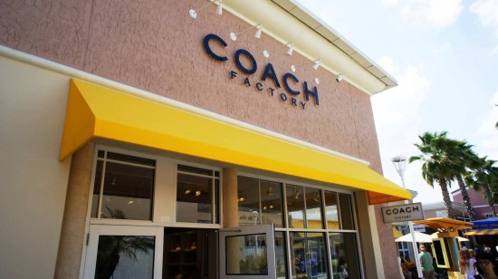 Orlando Premium Outlets Vineland Ave: Coach.