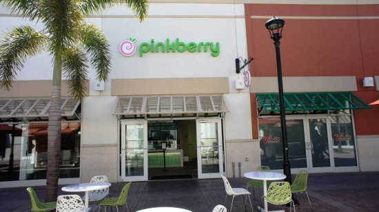 Orlando Premium Outlets International Drive: Don't forget to stop by Pinkberry before you leave.