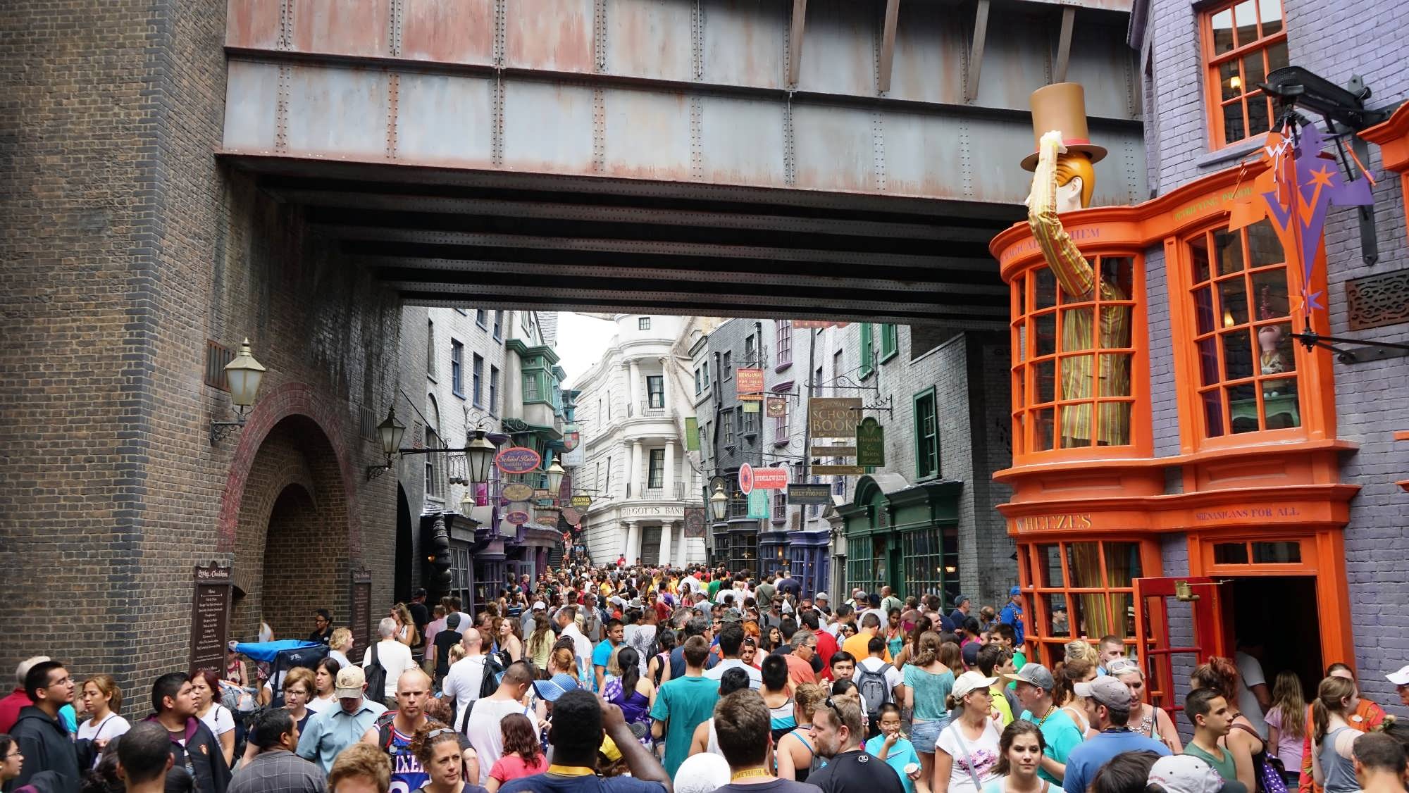 diagon-alley-grand-opening-7609-oi.jpg