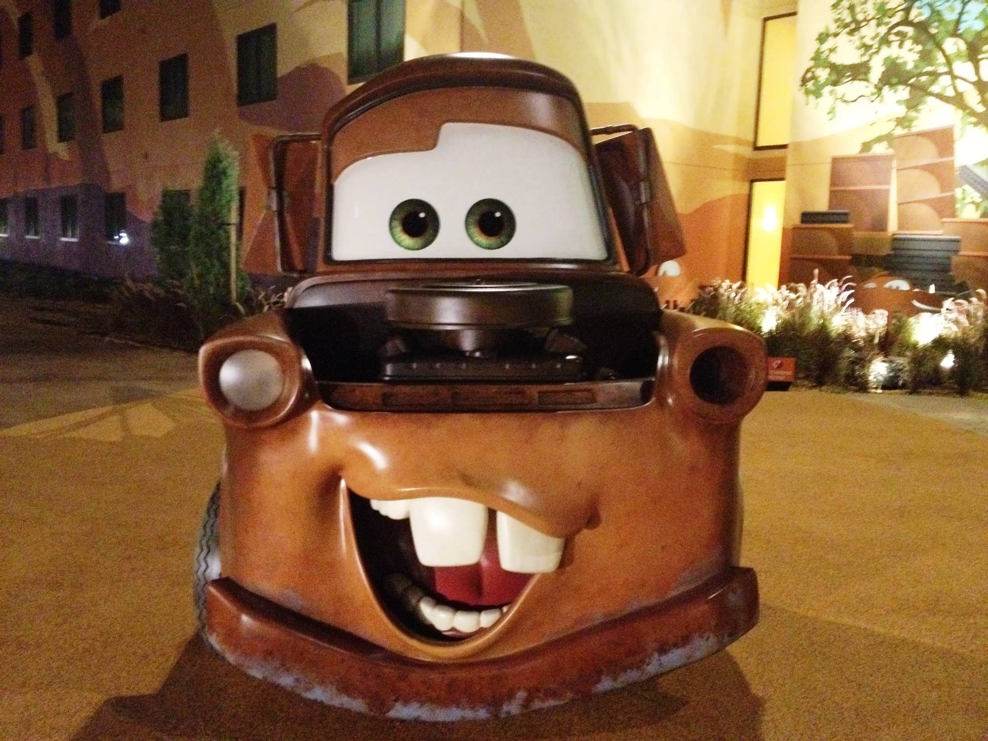 Drive Into The Movies At Disney S Art Of Animation Resort Cars Wing