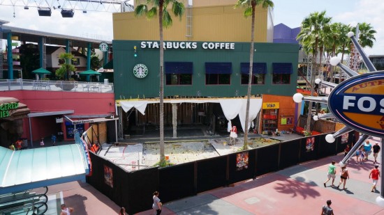 Universal CityWalk construction.