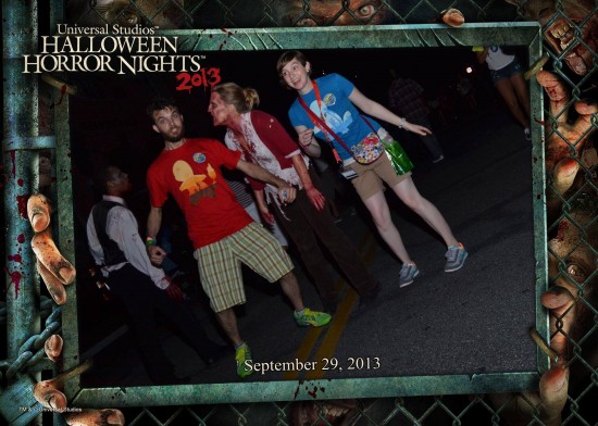 Stephanie & Brandon - souvenir HHN 2013 photo.