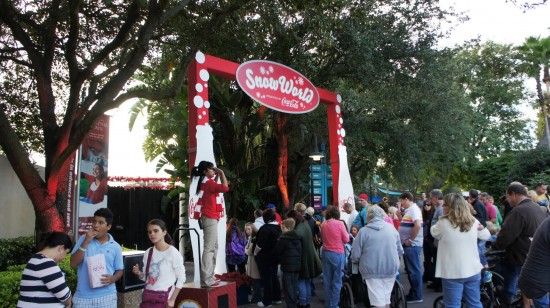 Busch Gardens Tampa - Christmas Town 2013.