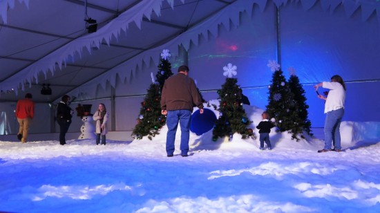 Busch Gardens Tampa - Christmas Town 2013.