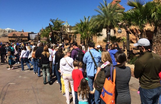 Extended FastPass+ queue for Little Mermaid.