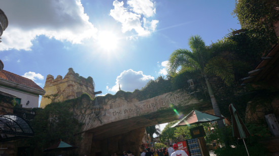 Blue skies in Islands of Adventure.