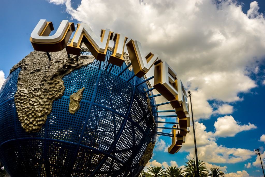 Universal Orlando Resort globe