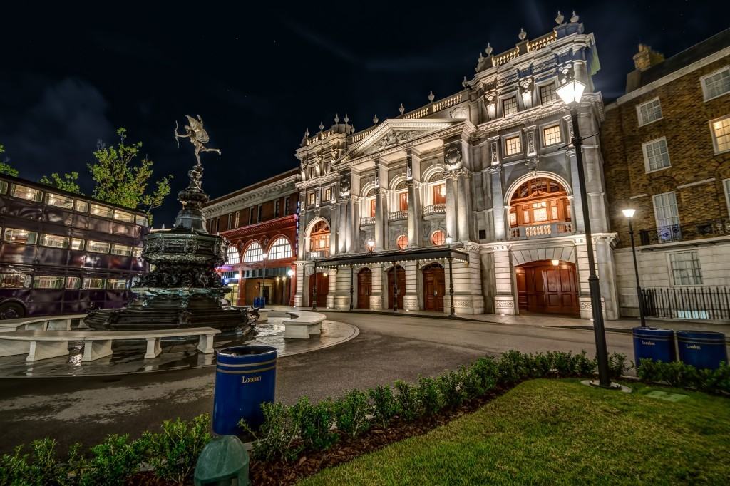 9 remarkable photos of the Wizarding World after hours