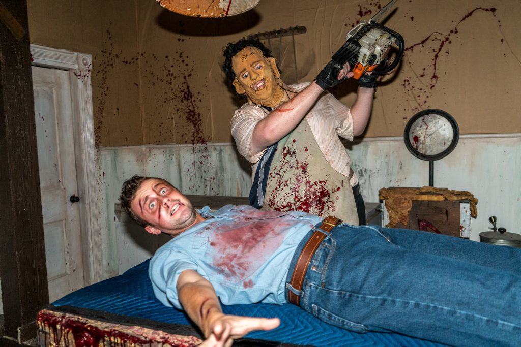 Texas Chainsaw Massacre in Halloween Horror Nights 2016 at Universal Orlando Resort.
