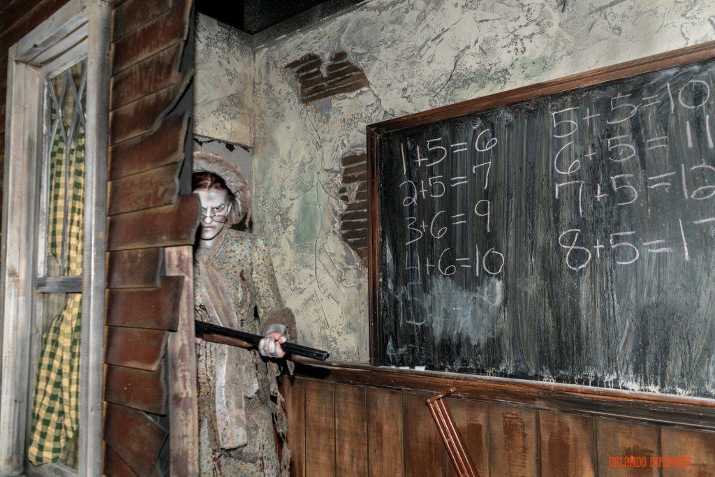 Ghost Town: The Curse of Lightning Gulch at Universal Orlando's Halloween Horror Nights 2016