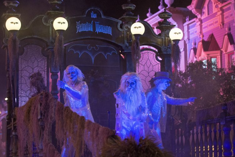 Mickey’s Boo-to-You Halloween Parade (Photo courtesy of Walt Disney World)