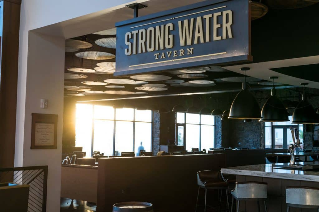 Strong Water Tavern at Loews Sapphire Falls at Universal Orlando Resort