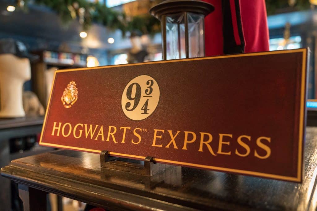 Wizarding Worldof Harry Potter Hogwarts Express Platform 9 3/4 Pillow Diagon