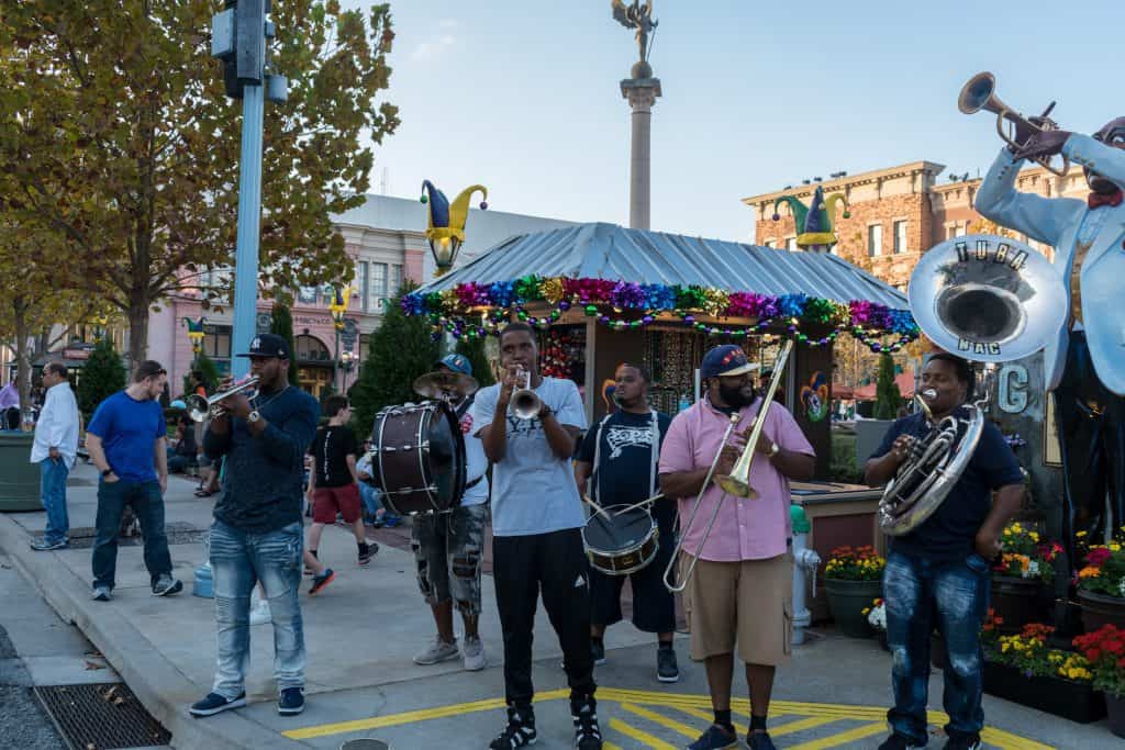 mardi gras universal bands