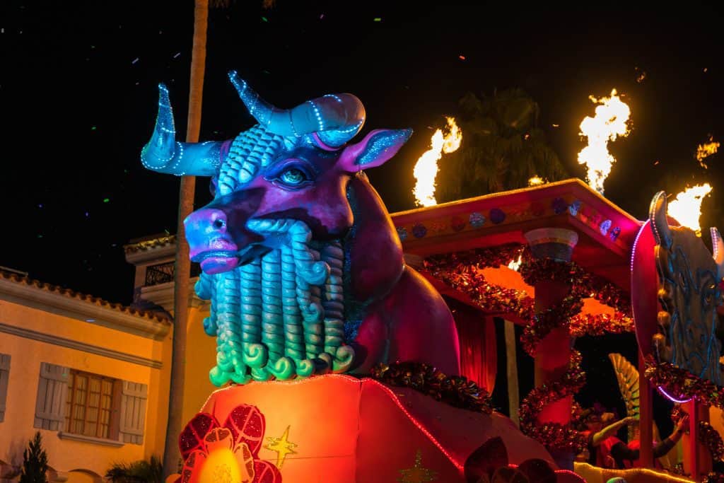 universal mardi gras parade times