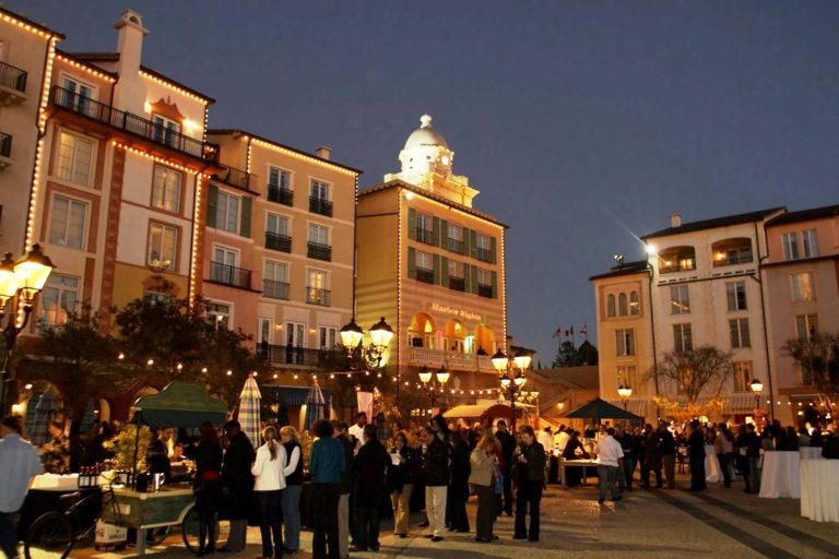 4 things you MUST do at Portofino Bay Hotel