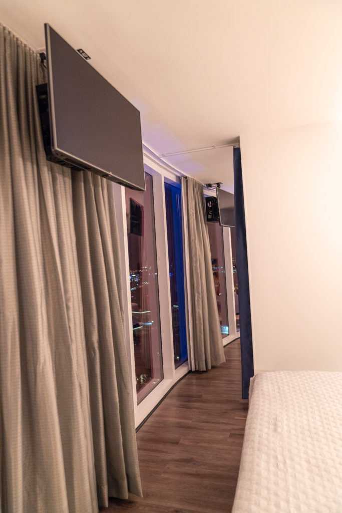 Universal S Aventura Hotel Rooms Photos Details More