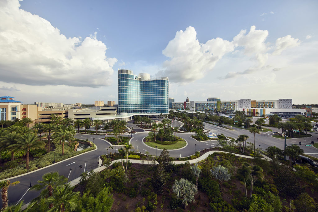 Universal's Aventura Hotel exterior