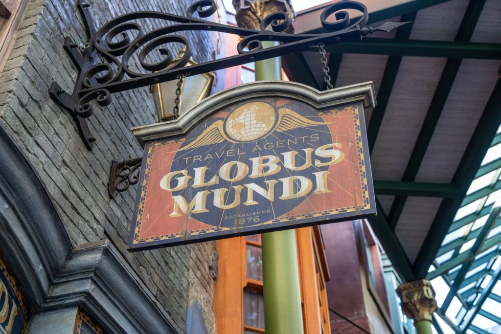 Globus Mundi at Universal Studios Florida