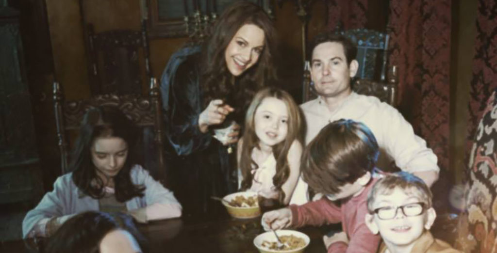 The Haunting of Hill House family
