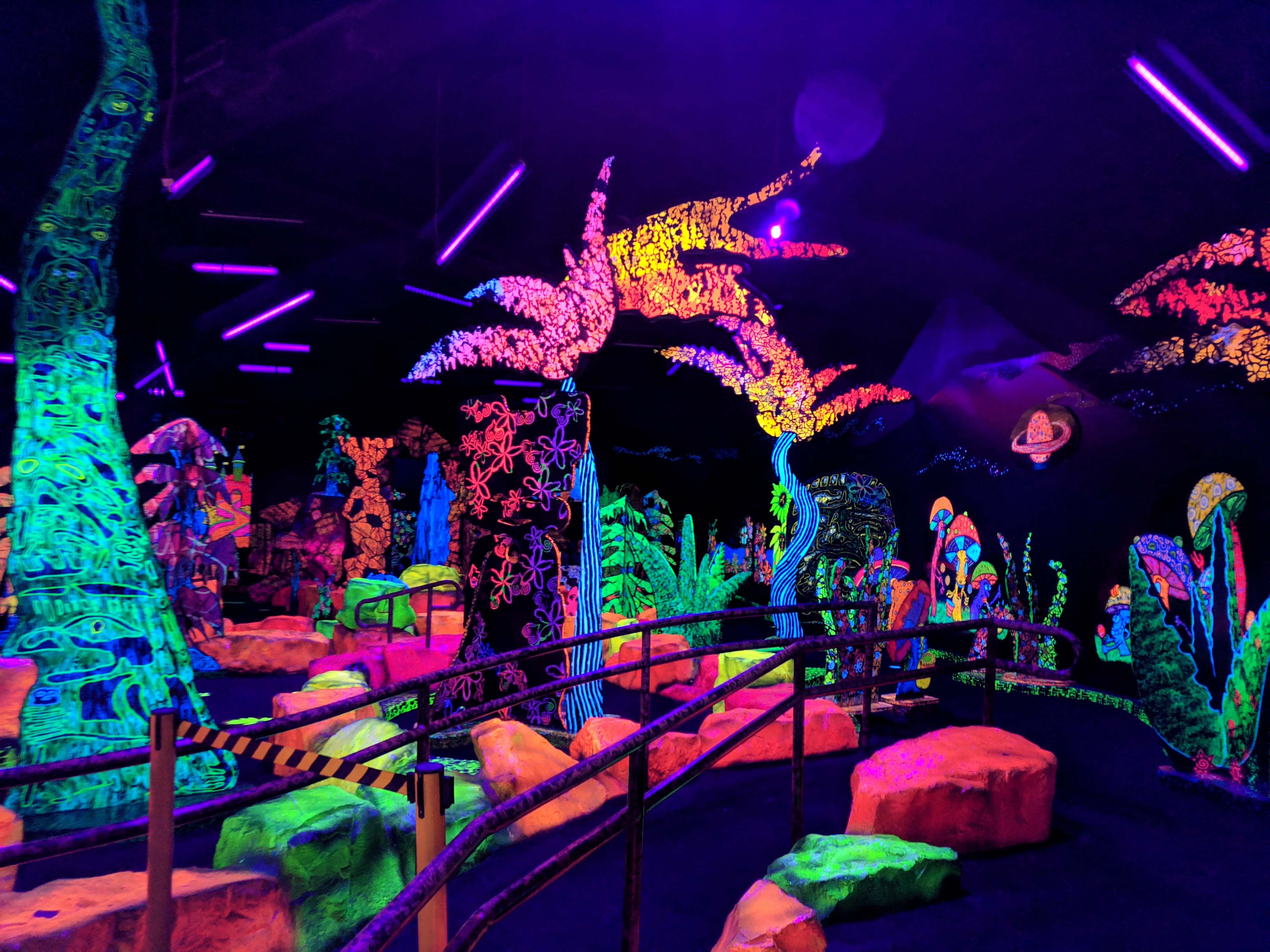 Indoor Mini-Golf with Glow In The Dark Experiences