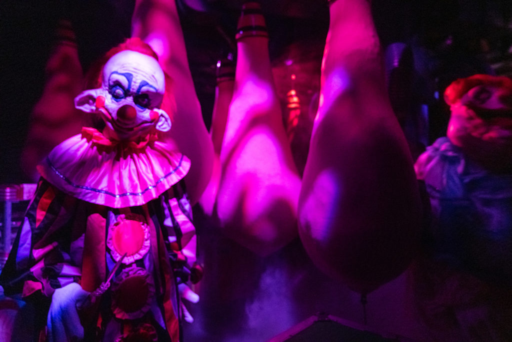 Killer Klowns from Outer Space at Halloween Horror Nights 2019