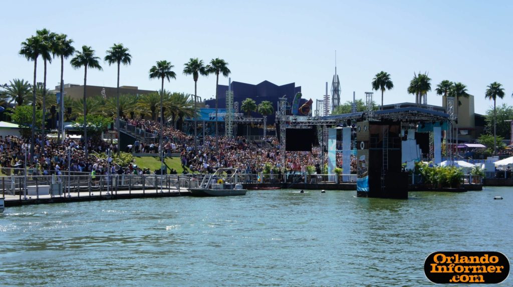 Ellen DeGeneres taping at Universal Orlando back in 2011 (check out the retro OI logo!)