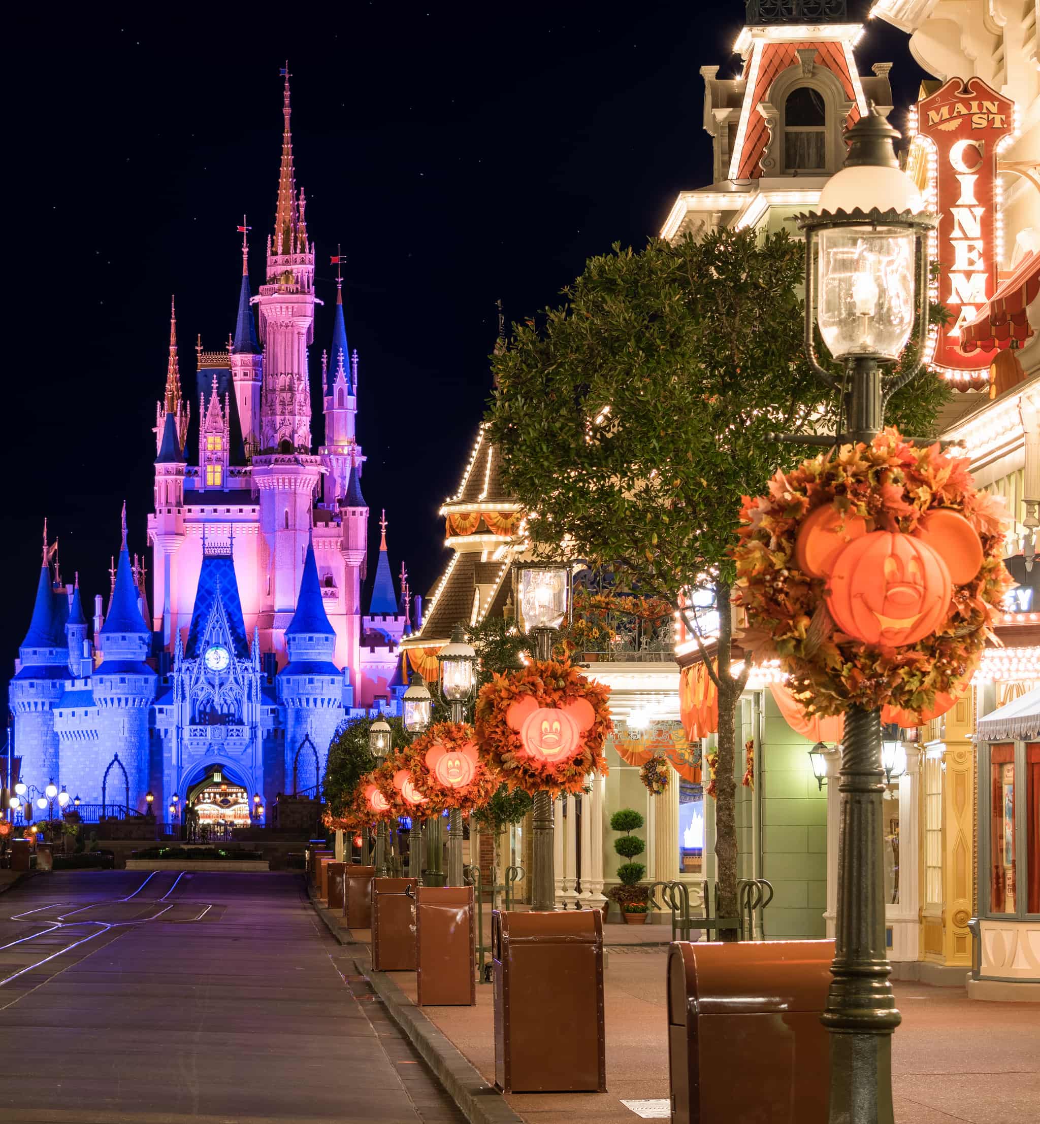 Mickey�s NotSoScary Halloween Party complete insider�s guide