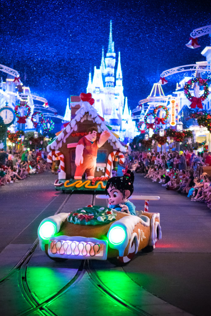 Mickey's Once Upon a Christmastime Parade