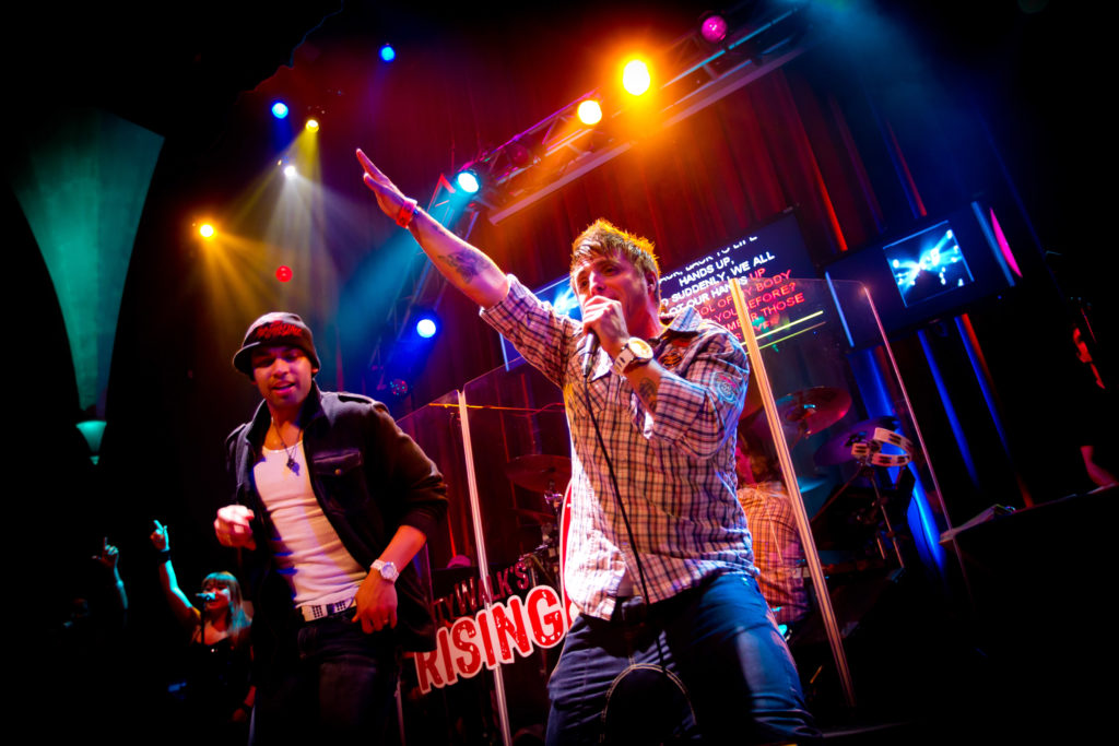 Universal Orlando's Rising Star Karaoke - Barry In Las Vegas