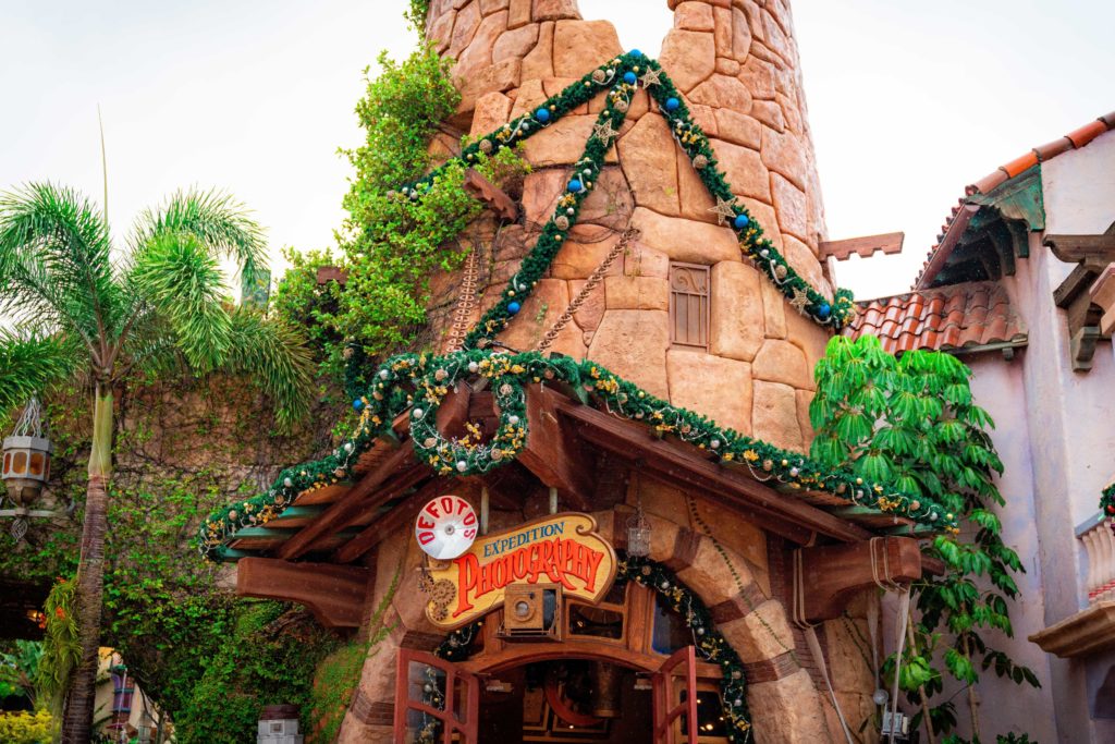 Christmas decorations at Islands of Adventure 2020 