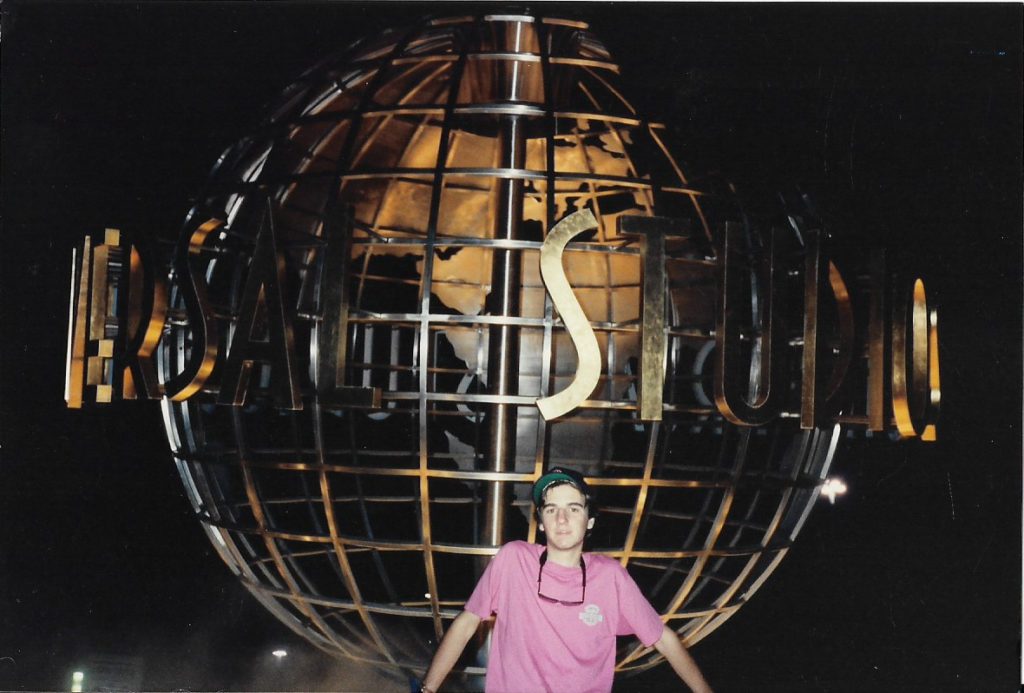 The original Universal globe, in all her glory