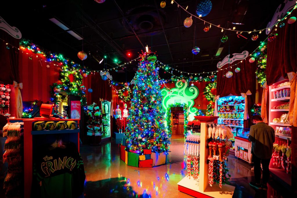 Universal's Holiday Tribute Store 2020