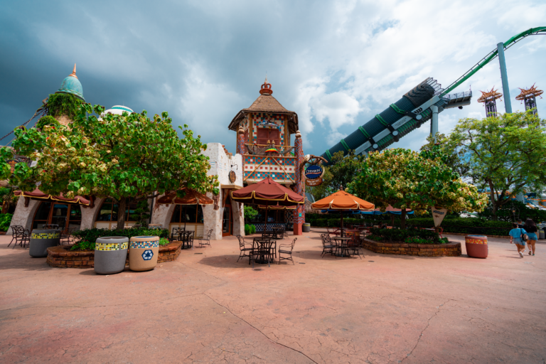 Cinnabon (quick-service) at Islands of Adventure | Orlando Informer