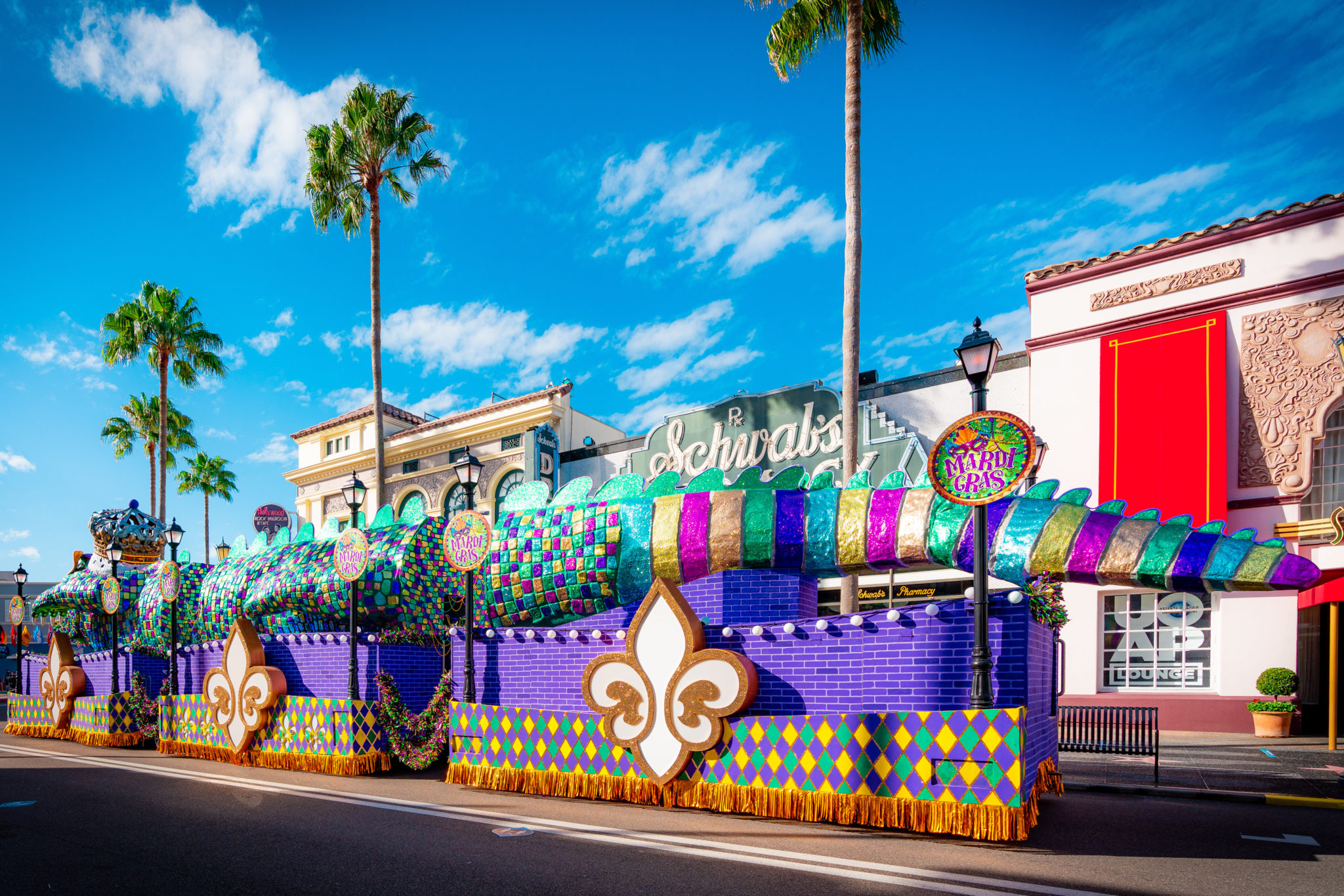 king mardi gras float