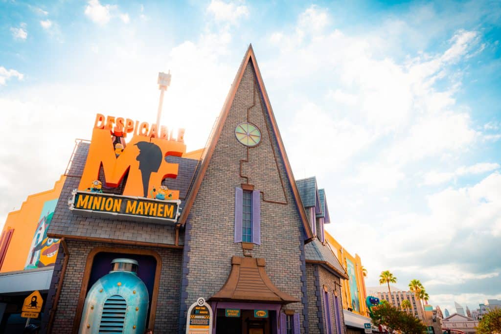 Front entrance to Despicable Me Minion Mayhem