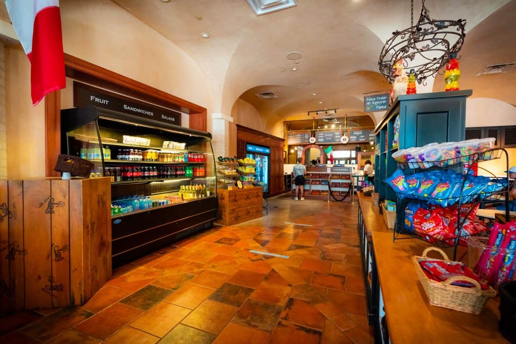 Sal's Market Deli (quick-service) at Loews Portofino Bay Hotel ...