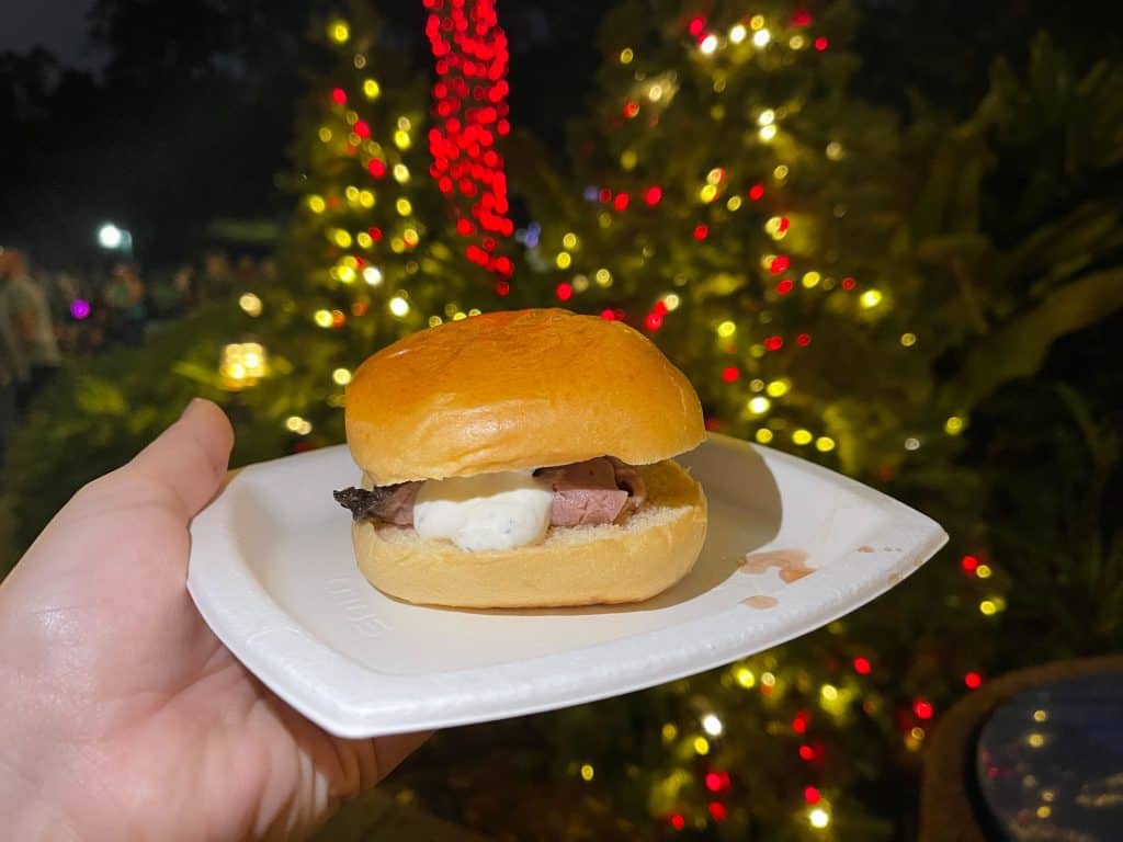 SeaWorld Christmas Celebration Beef on Weck