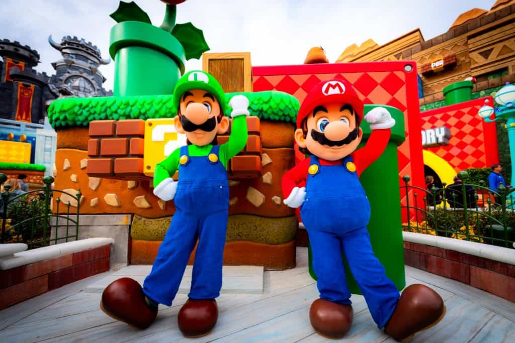 Take a tour around Super Nintendo World with Shigeru Miyamoto - Vooks