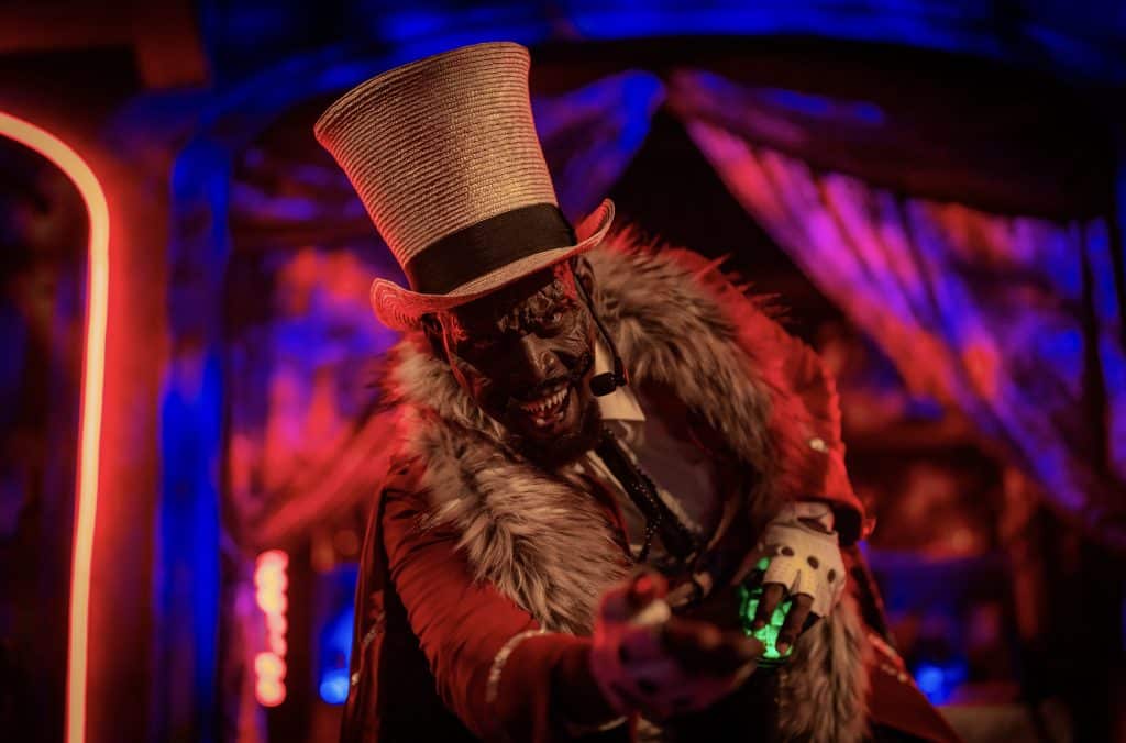 Dr. Oddfellow's Collection of Horror at Halloween Horror Nights 2023