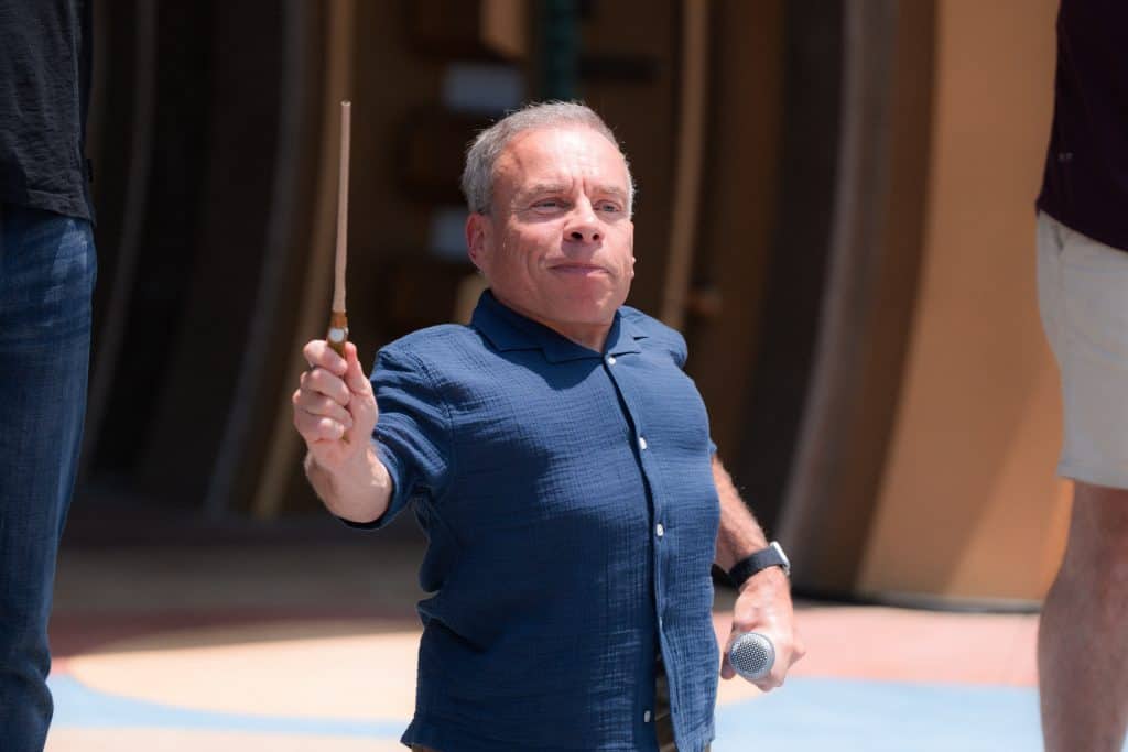 The Wizarding World of Harry Potter – Ministry of Magic Opening Moment