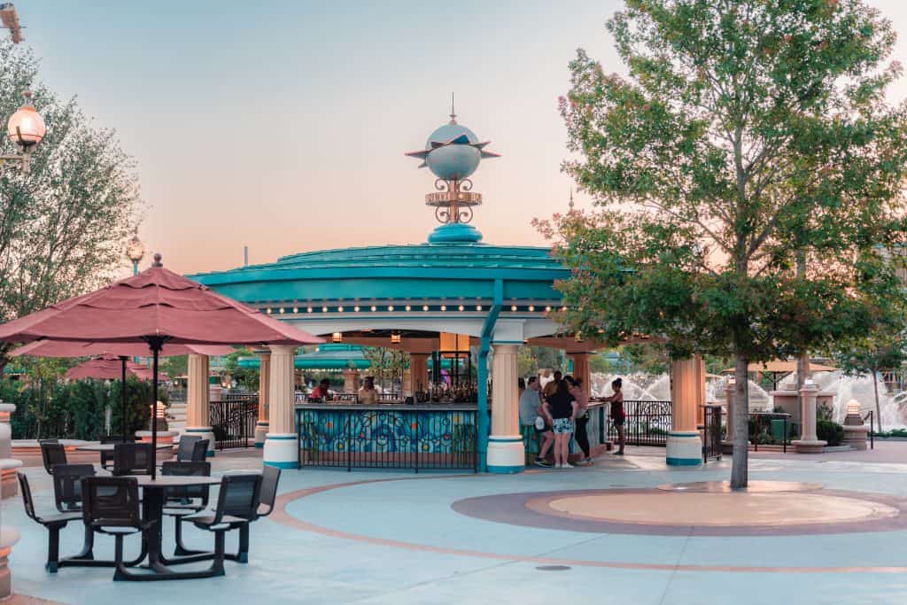 Bar Zenith at Universal Epic Universe