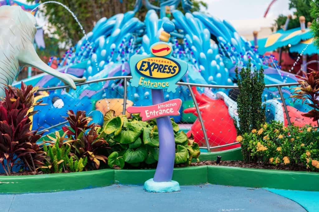 One Fish, Two Fish, Red Fish, Blue Fish at Islands of Adventure