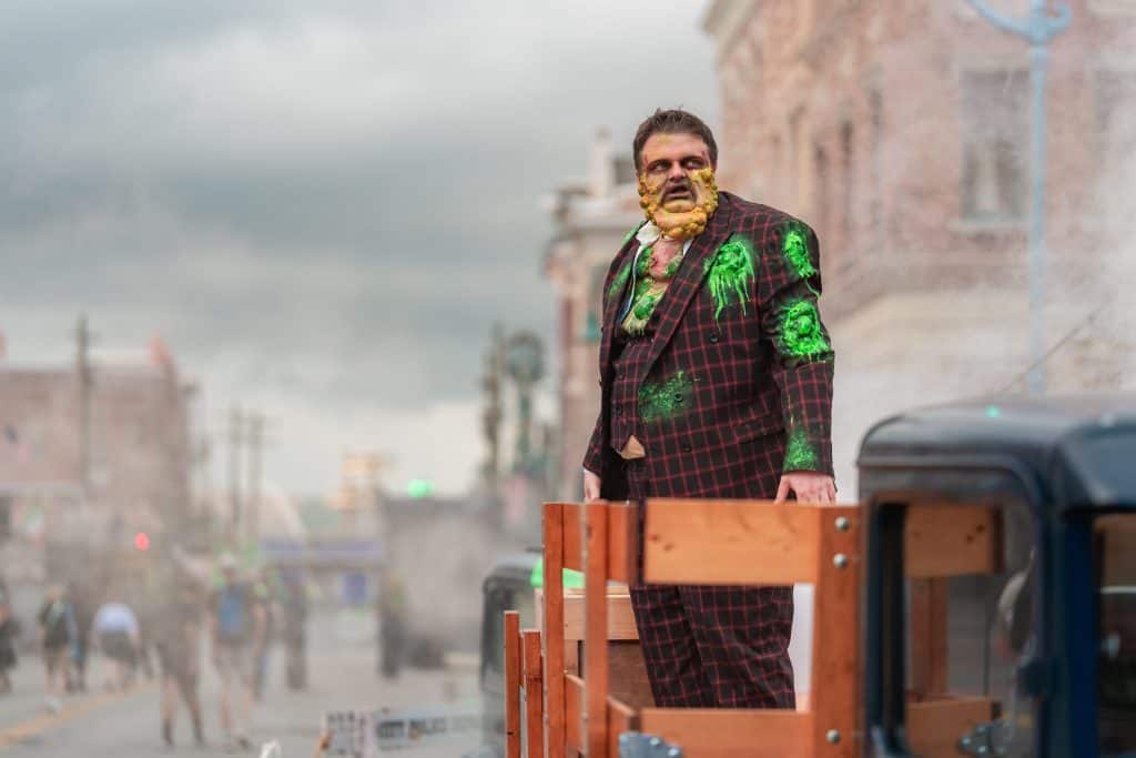 Mutations: Toxic Twenties at Halloween Horror Nights 2025