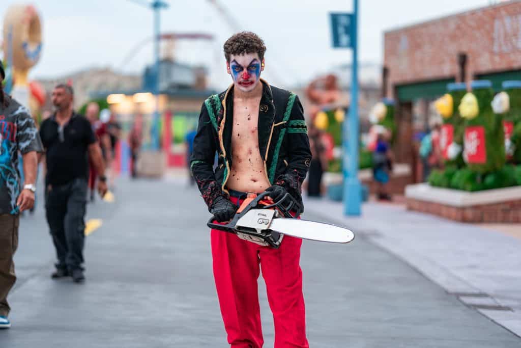 Chainsaw Horde at Halloween Horror Nights 2025