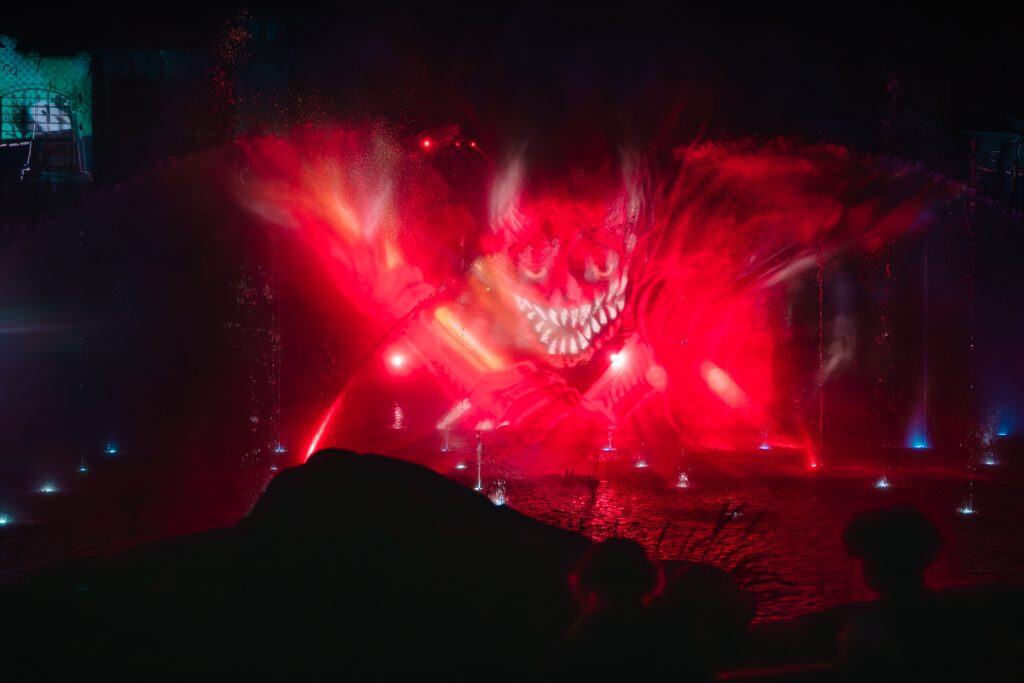 Haunt-O-Phonic: A Ghoulish Journey at Halloween Horror Nights