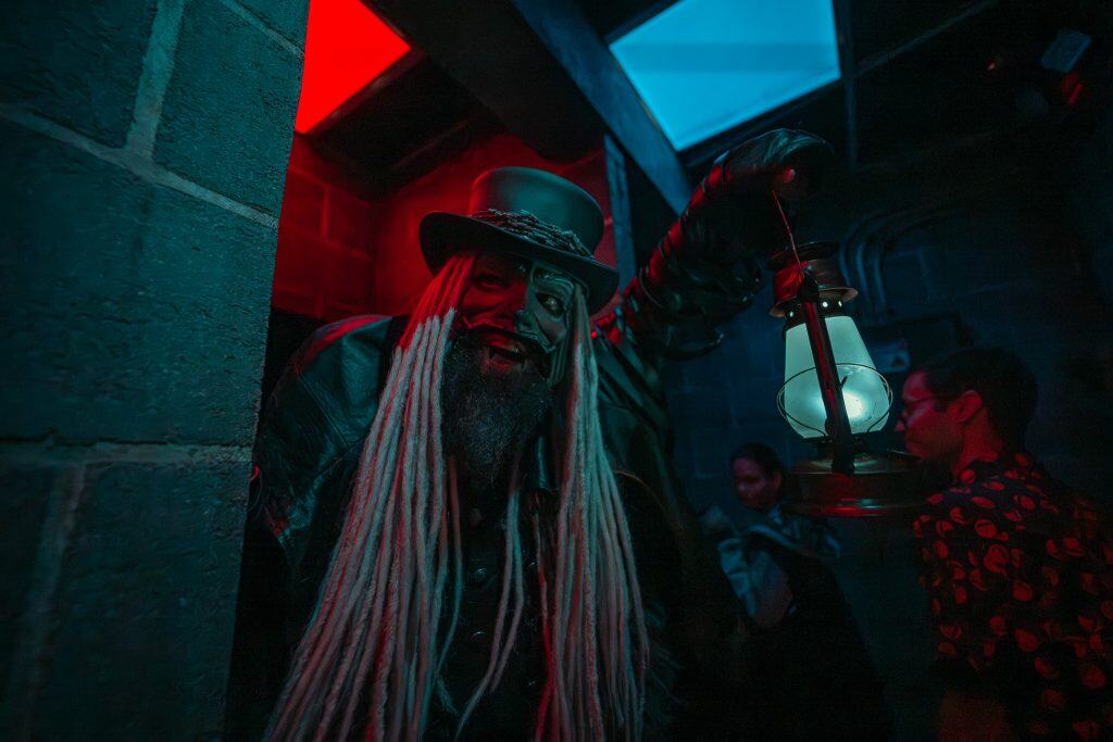 The Horrors of The Wyatt Sicks at Halloween Horror Nights 2025